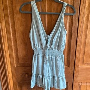 love tree ruffled hem sleeveless romper